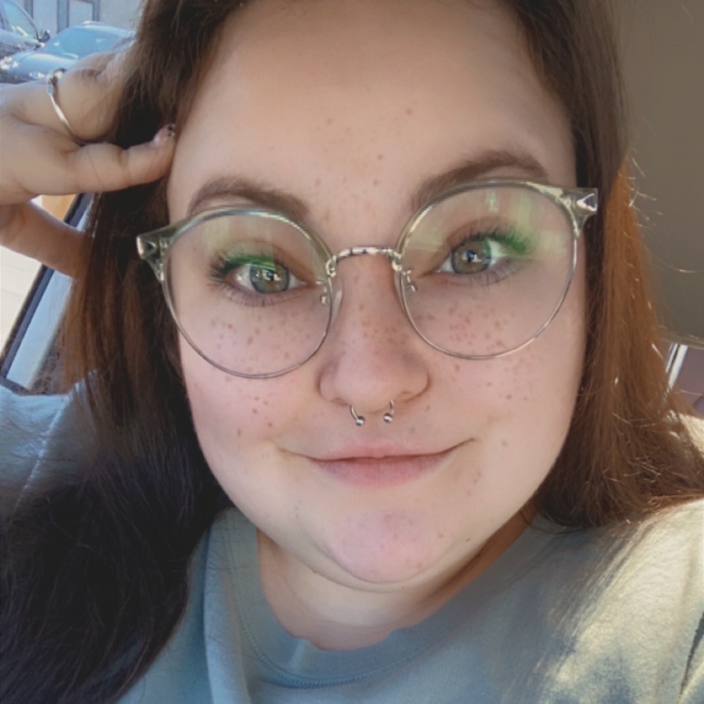 Meet your Posher, Tabitha